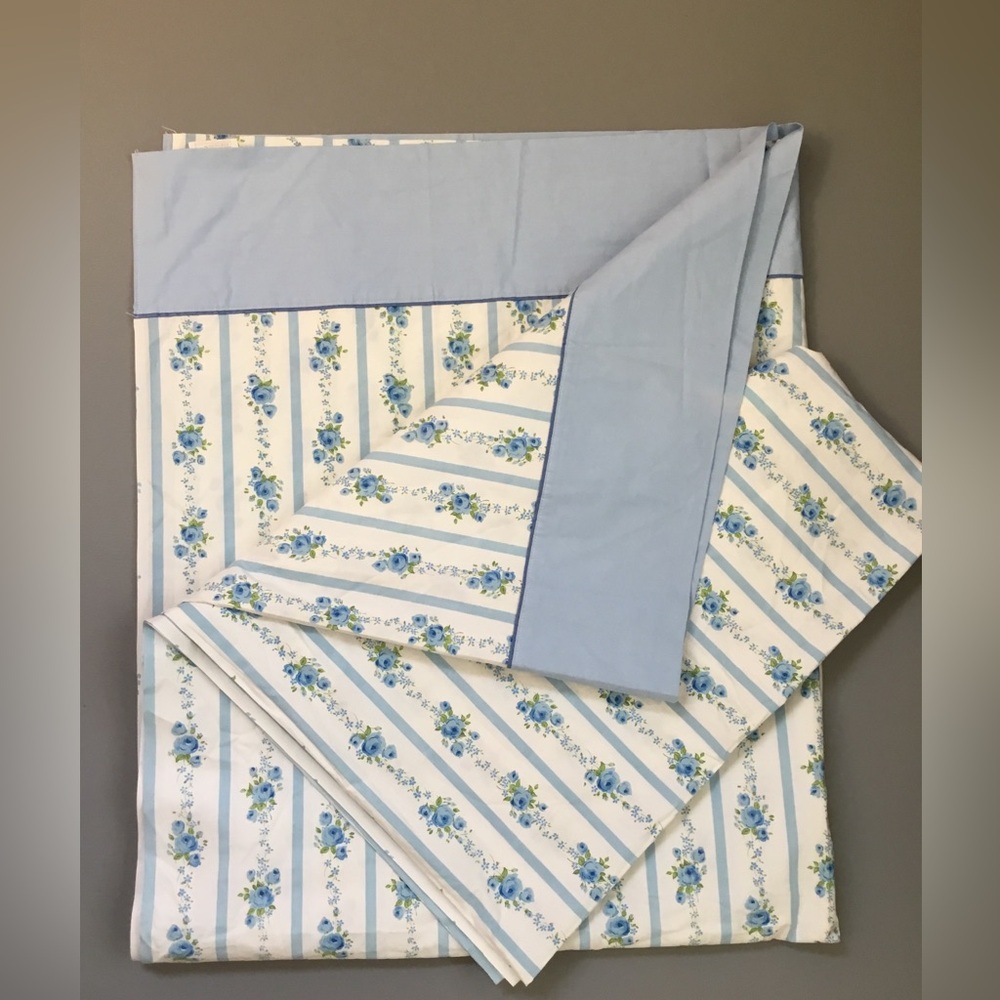 Vintage Edgemont Double Flat Sheet Rose Garland